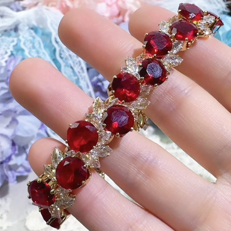 Kit 131 - Red Bracelet Making Kit