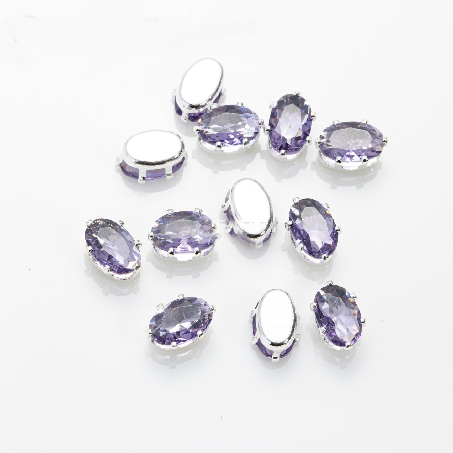 4x6mm Oval Prong-Set CZ