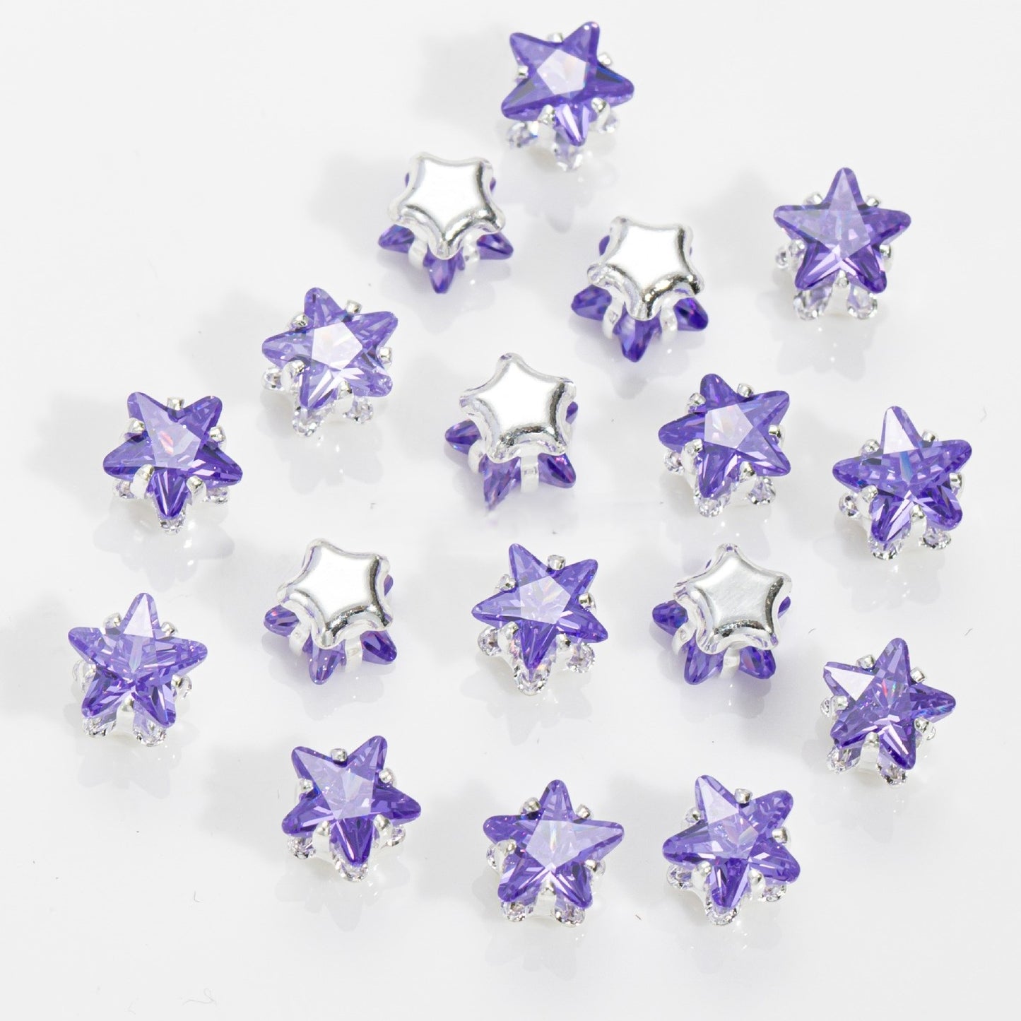 4mm Star Prong-Set CZ