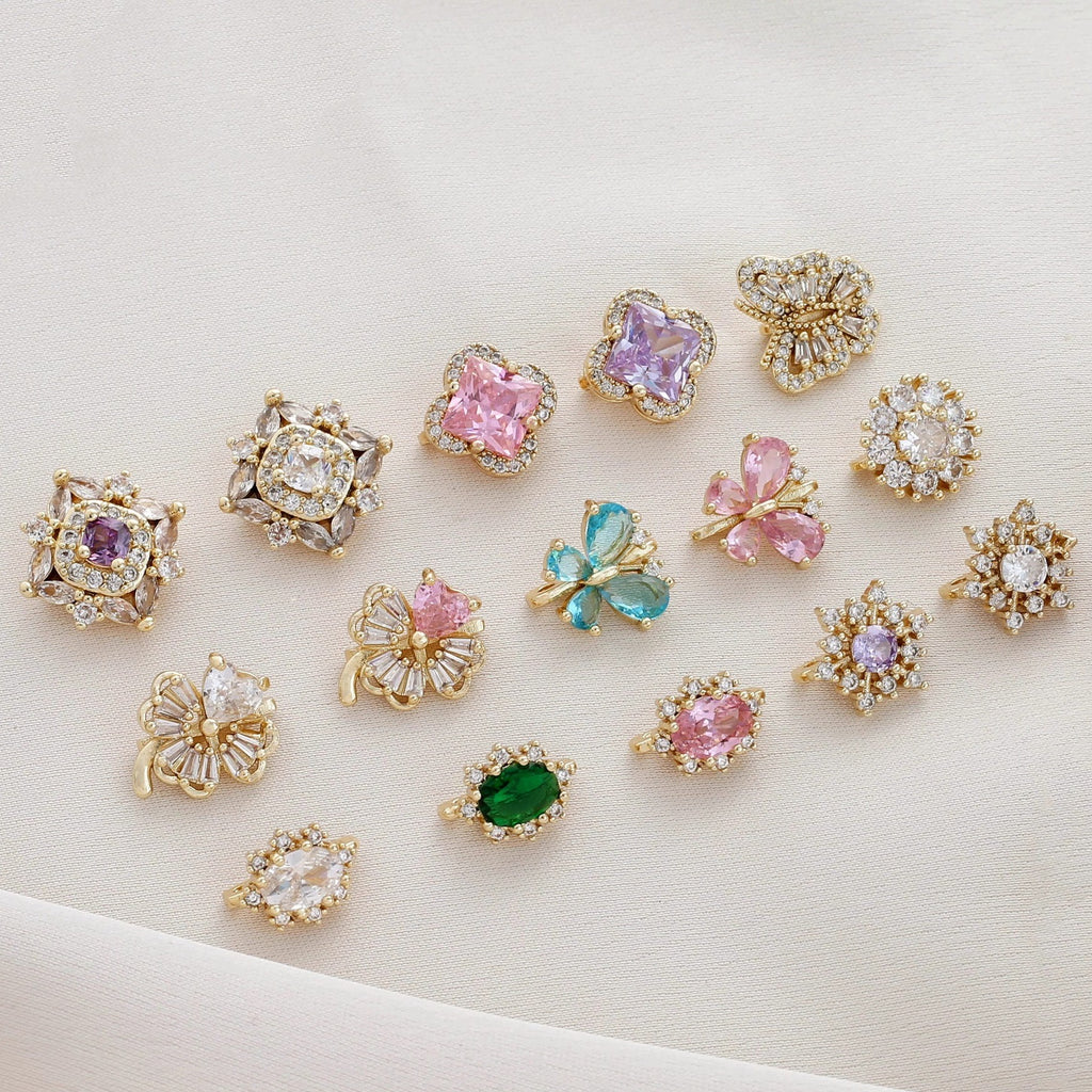 (10pcs)Triple CZ Spacer Charm with Clover & Snowflake