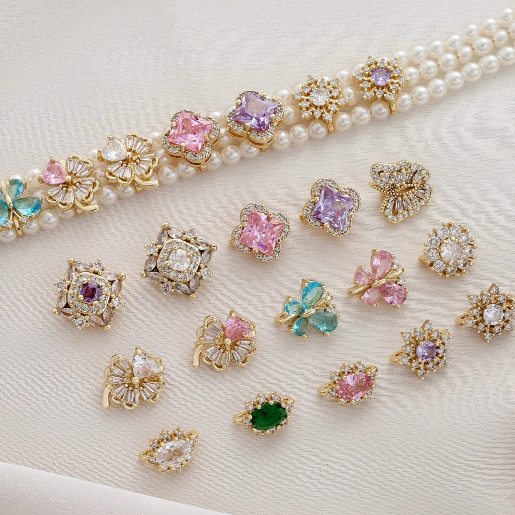 (10pcs)Triple CZ Spacer Charm with Clover & Snowflake