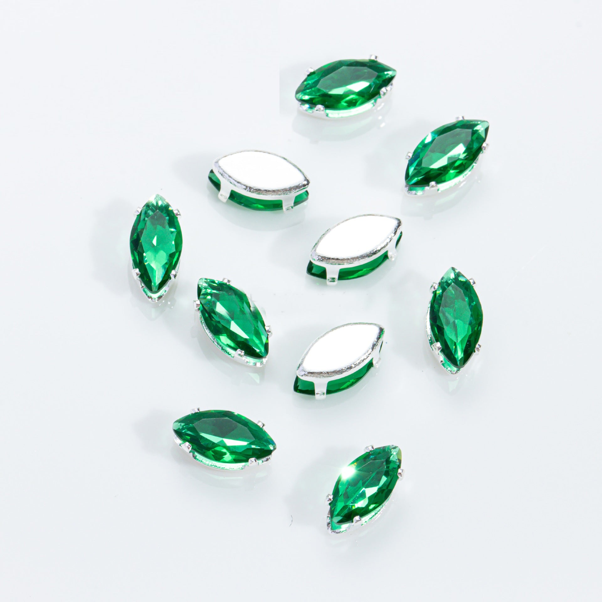 (100pcs)4x8mm Marquise Prong-Set Rhinestone Beads