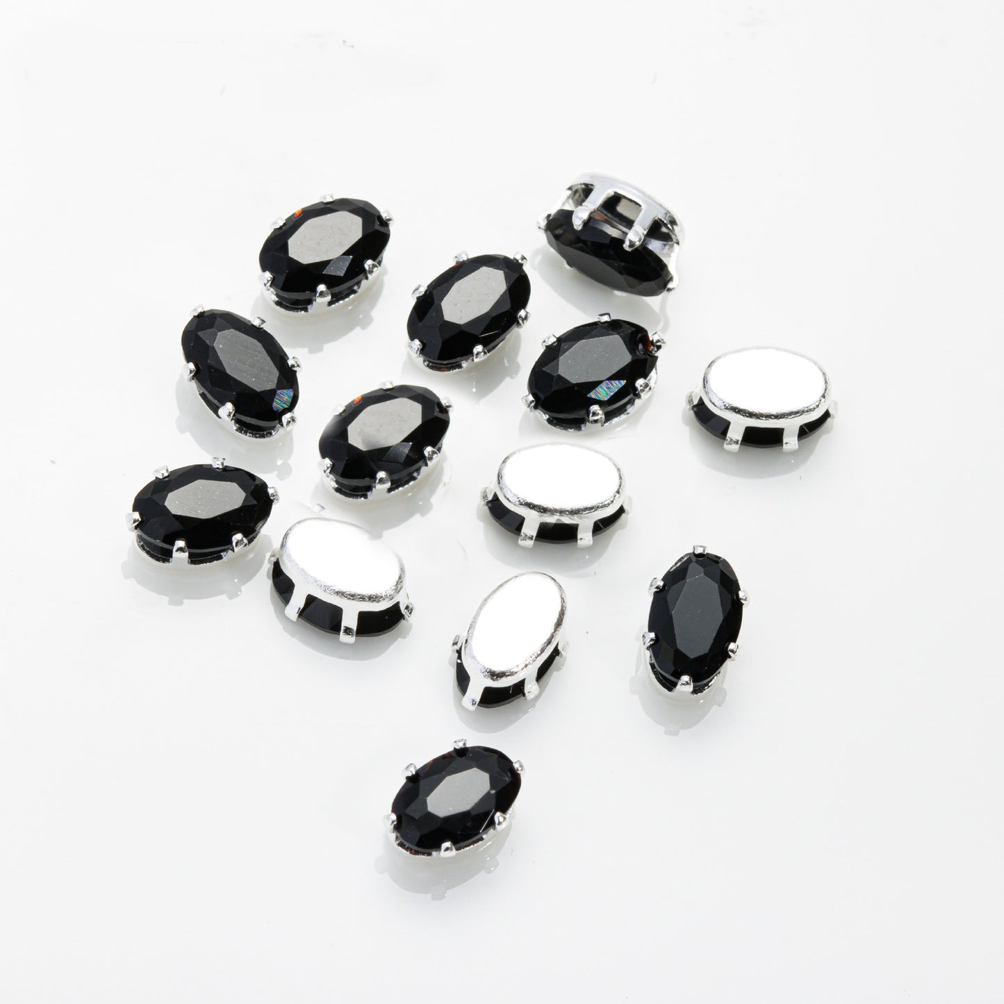 4x6mm Oval Prong-Set CZ