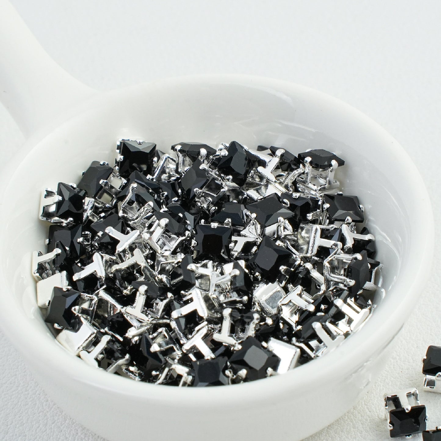 6x6MM Square Zircon Beads