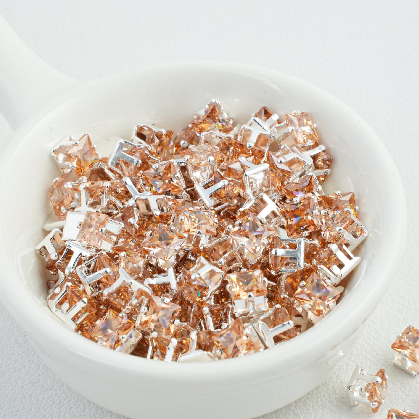 6x6MM Square Zircon Beads