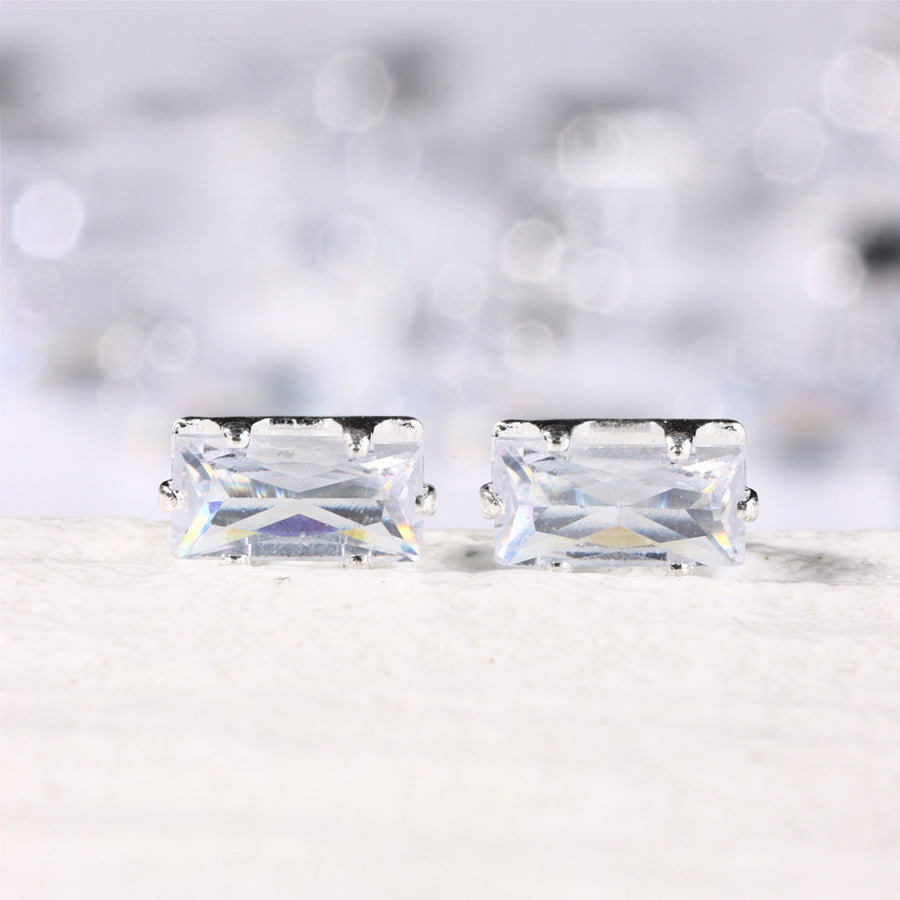 (100pcs)3x6mm Rectangle Prong-Set CZ