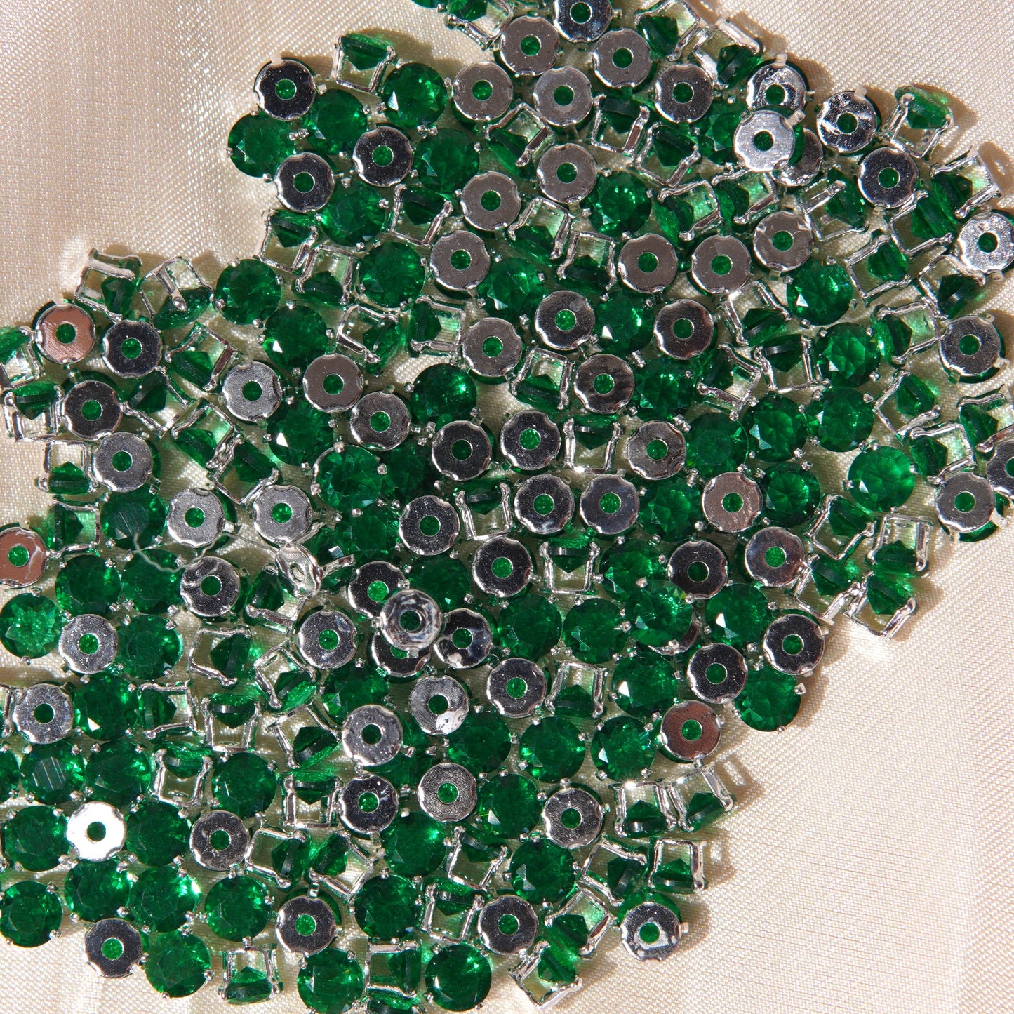 (100pcs) 3mm 4-prong Round Prong-set Zircons