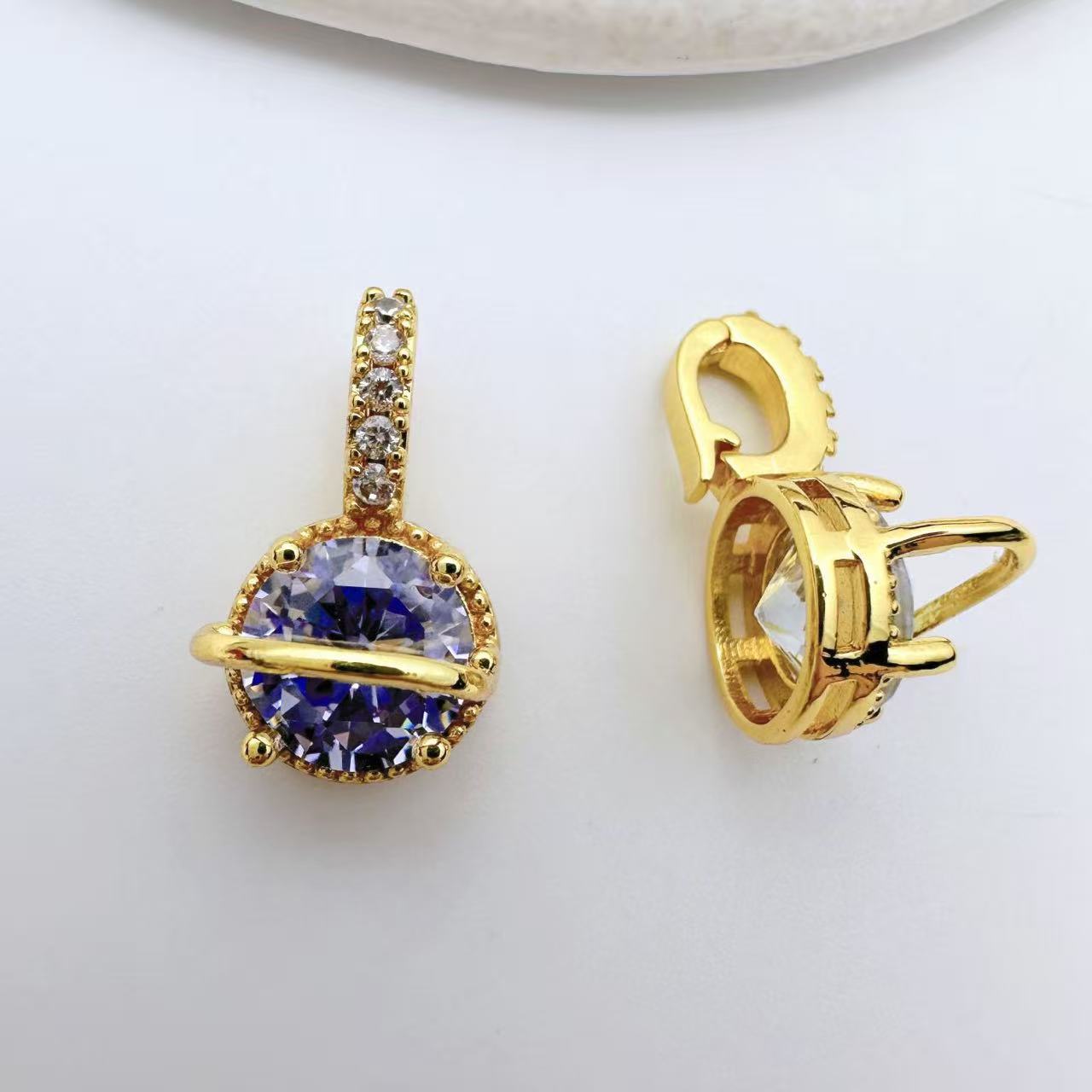 Big Zircon Connection Closure/Clasp