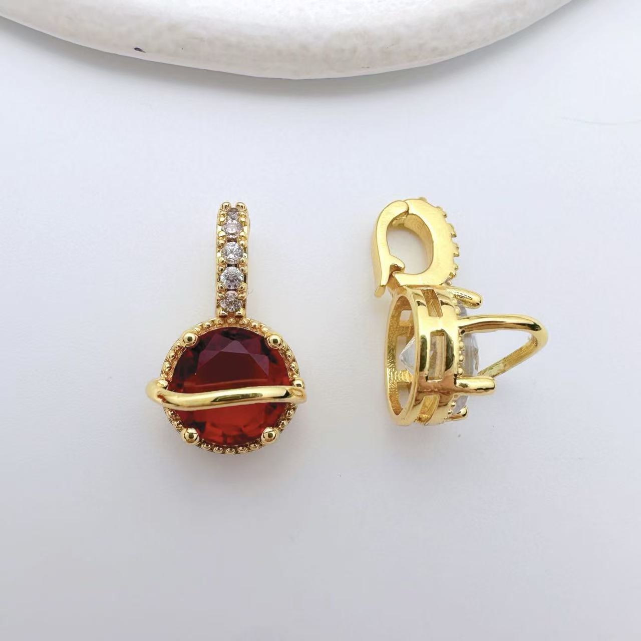 Big Zircon Connection Closure/Clasp
