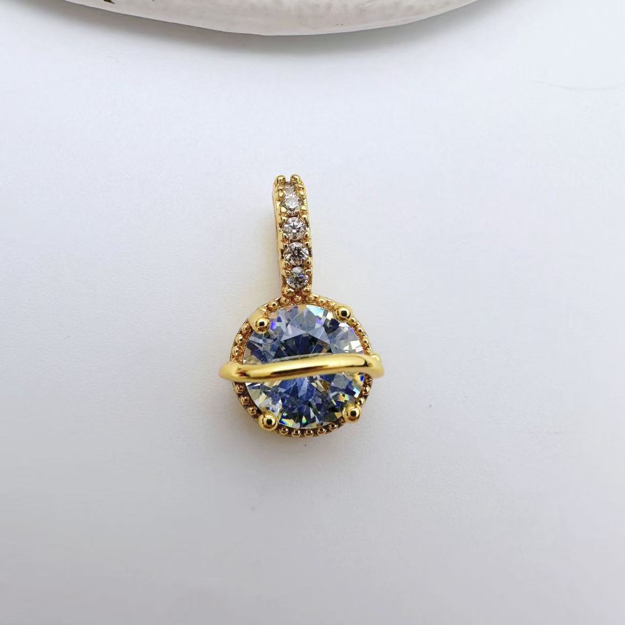 Big Zircon Connection Closure/Clasp