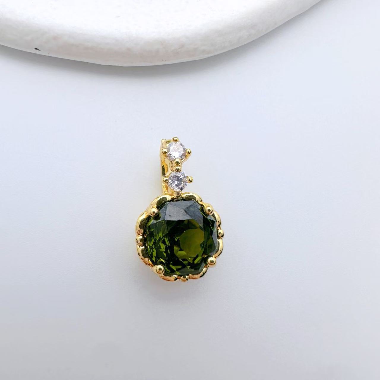 Rose Cut Zircon Connection Closure/Clasp