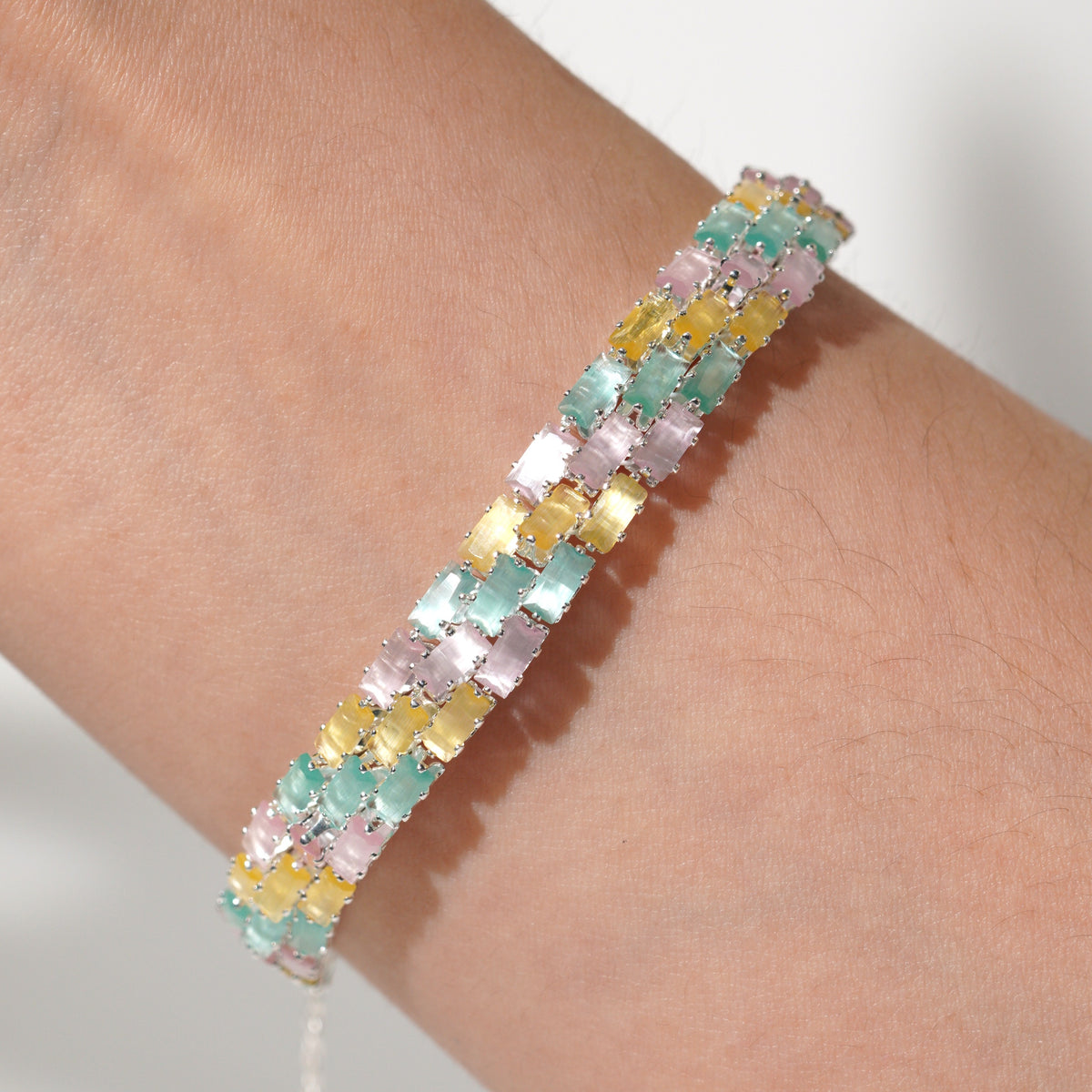 Kit 105 – Pastel Cat-Eye Wave Bracelet Making Kit