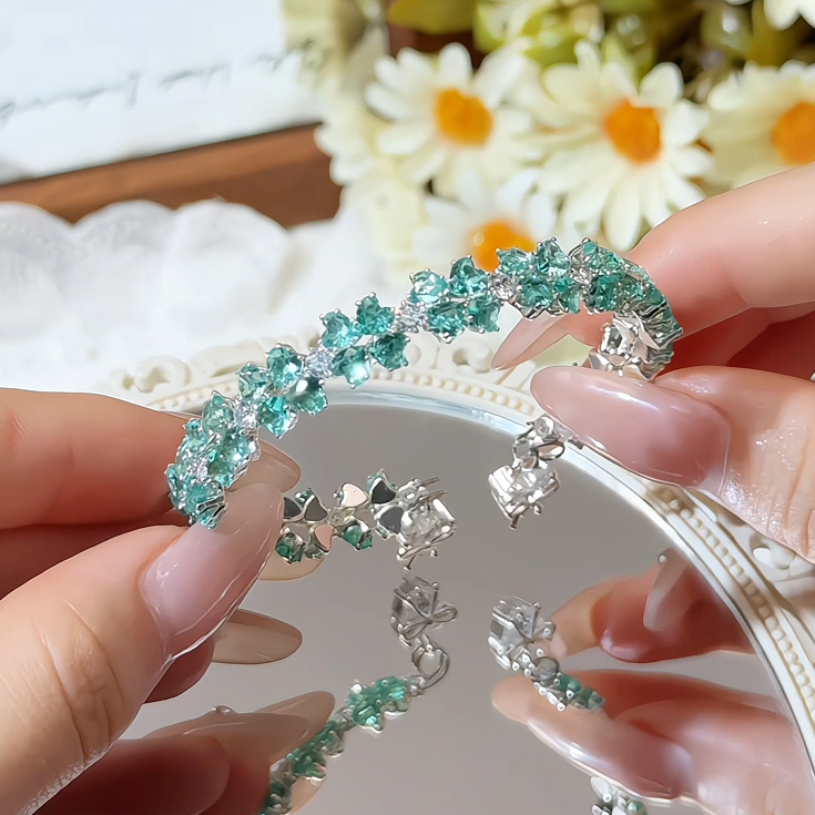 Kit 262 - Bracelet Making Kit with Memory Wire