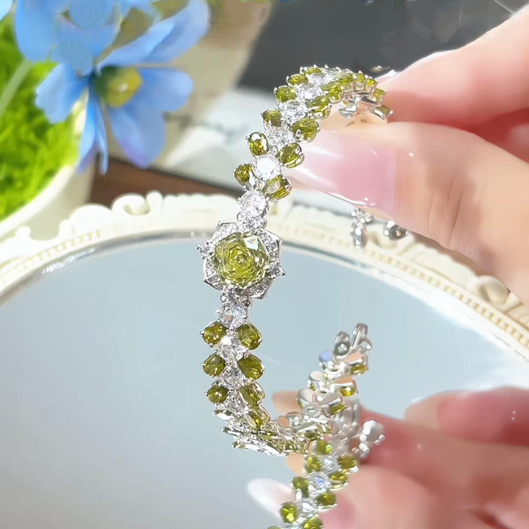 Kit 266 - Bracelet Making Kit with Memory Wire