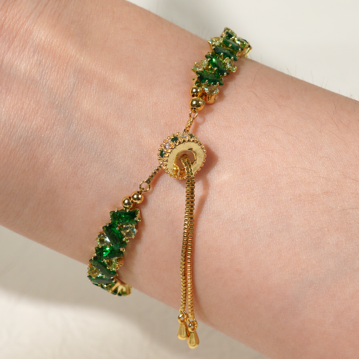Kit 149 - Green Rectangle & Round CZ Gold Herringbone Bracelet Kit