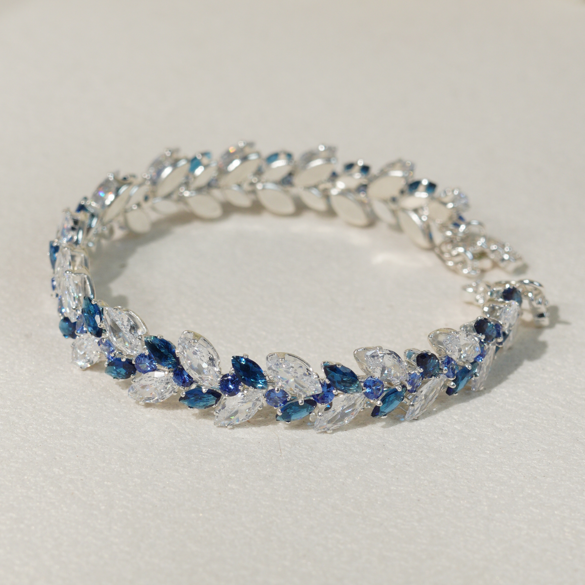 Kit 169 Blue - Bracelet Making Kit with Memory Wire
