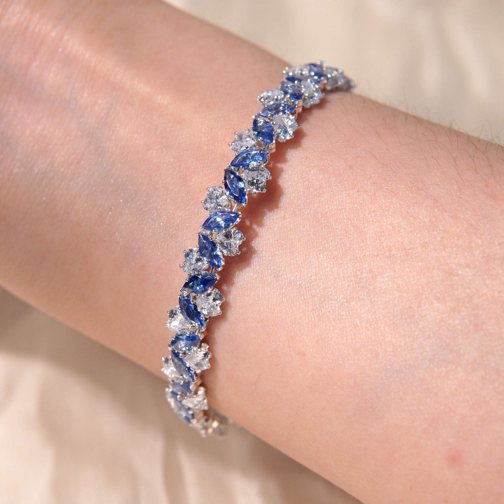 Kit 249 - Bracelet Making Kit with Memory Wire