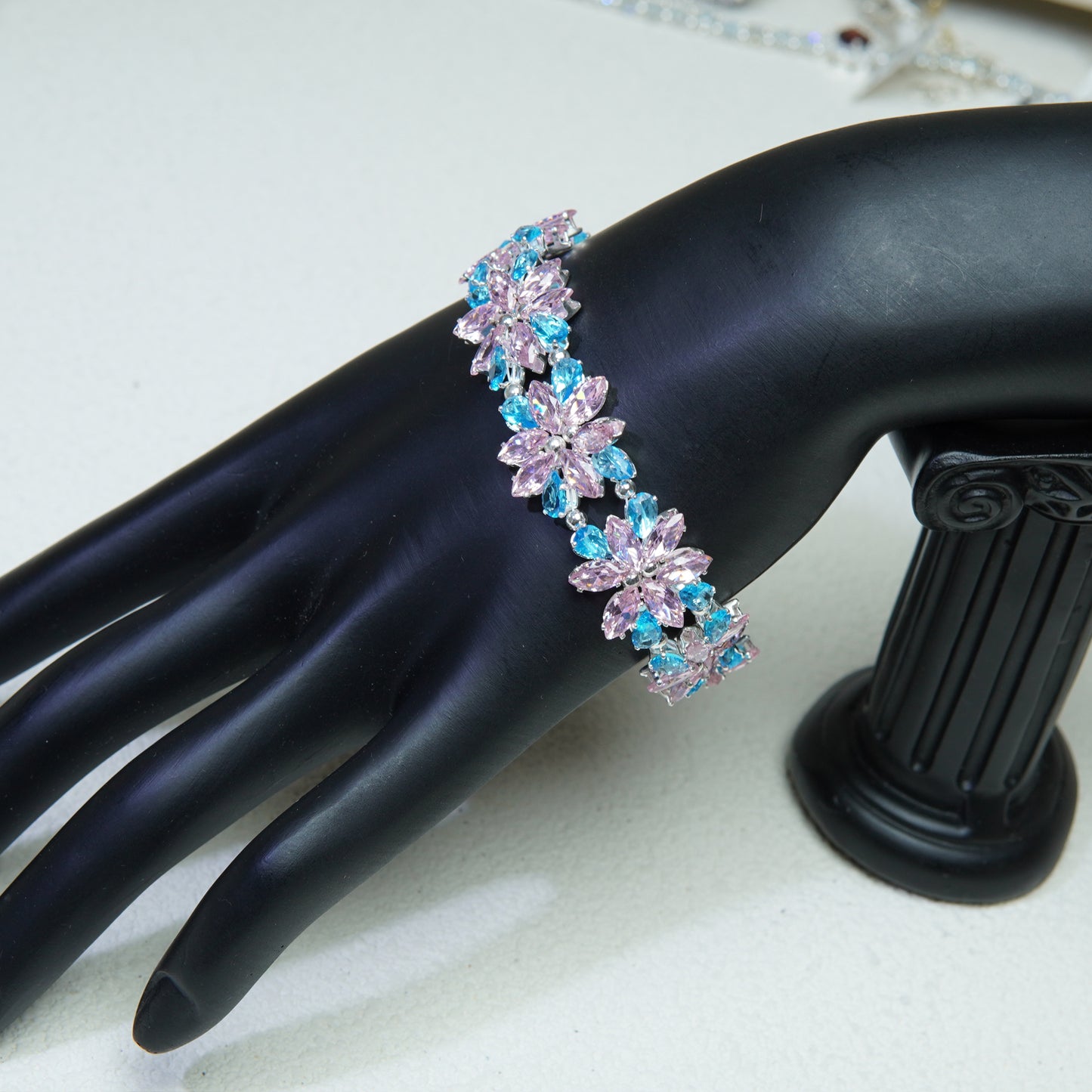 مجموعة 65 - طقم صنع الأساور