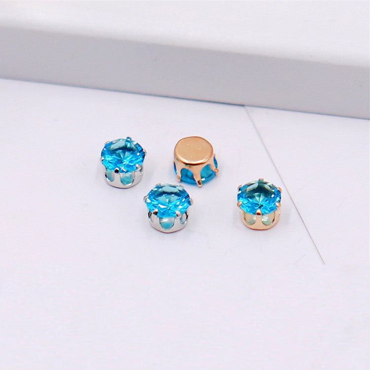 8MM Round Prong-Set CZ