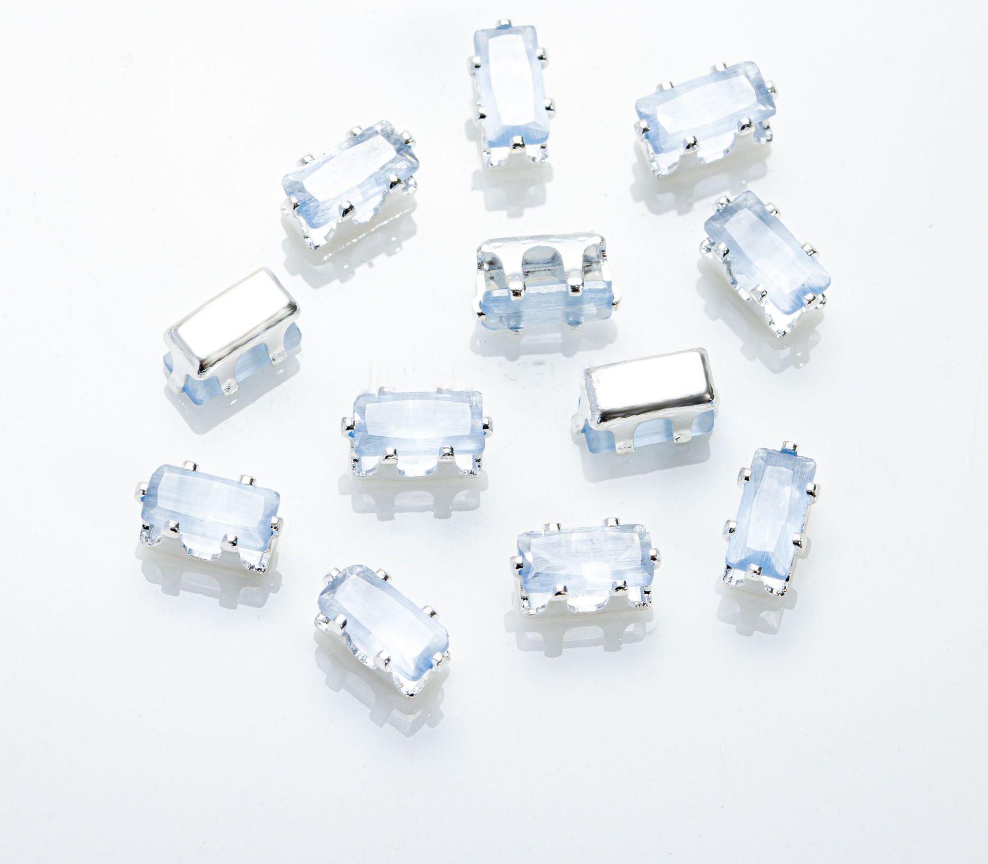 (100pcs)2.5x5mm Cat Eye Rectangle Prong-Set CZ
