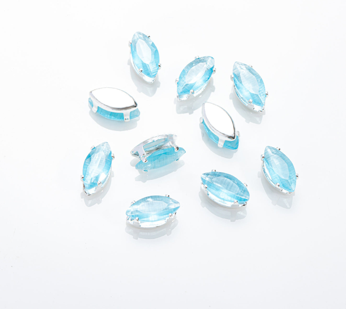 حبات الزركون الماركيز على شكل عين القطة مقاس 4×8 مم