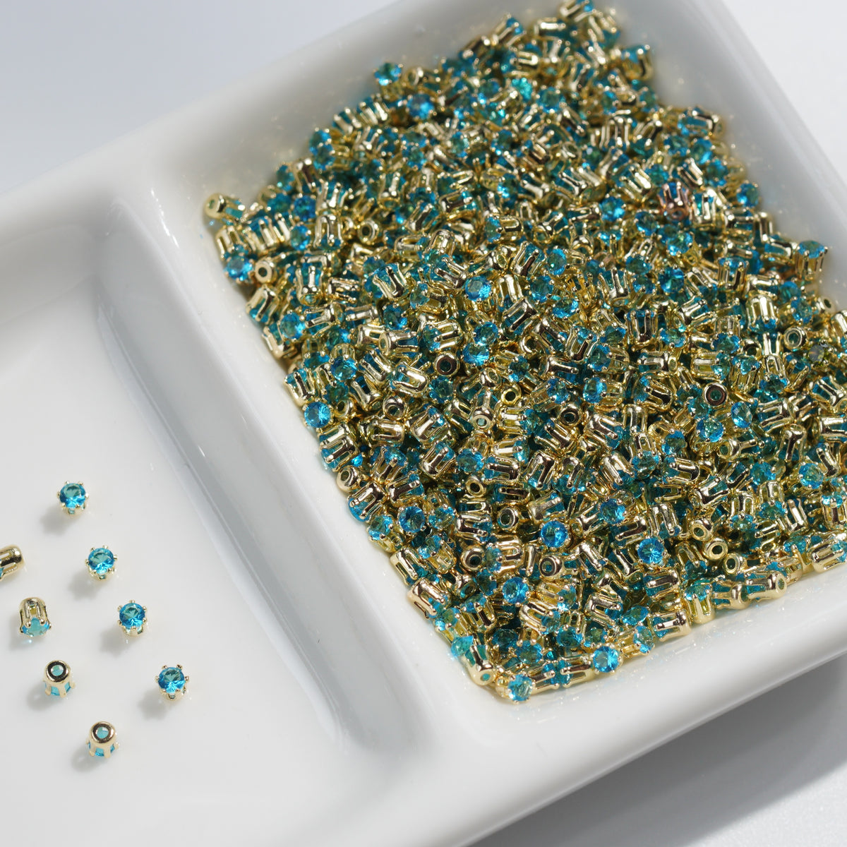 2mm 6-Prong Round Cubic Zirconia Claw Stones, 100pcs