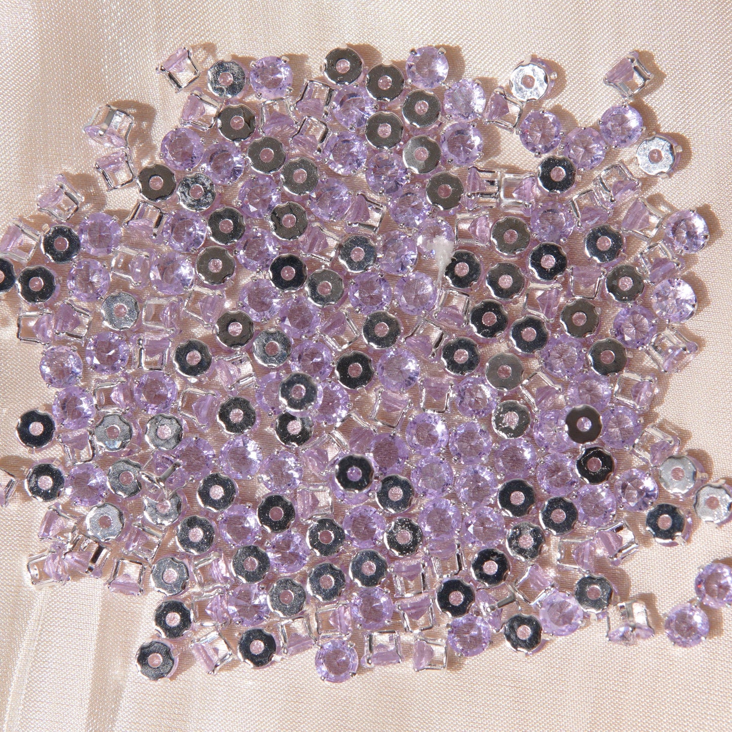 (100pcs) 3mm 4-prong Round Prong-set Zircons