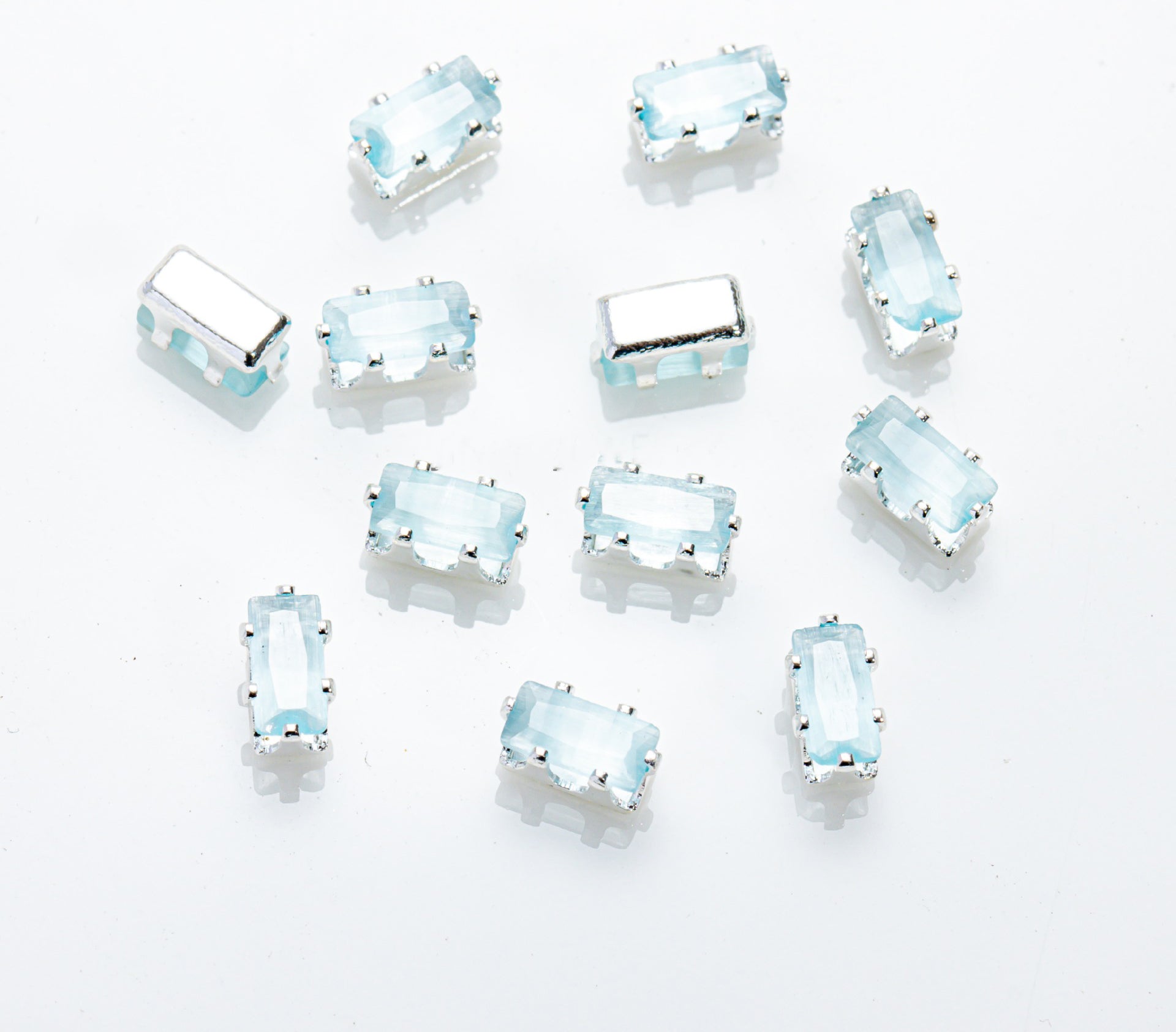 (100pcs)2.5x5mm Cat Eye Rectangle Prong-Set CZ