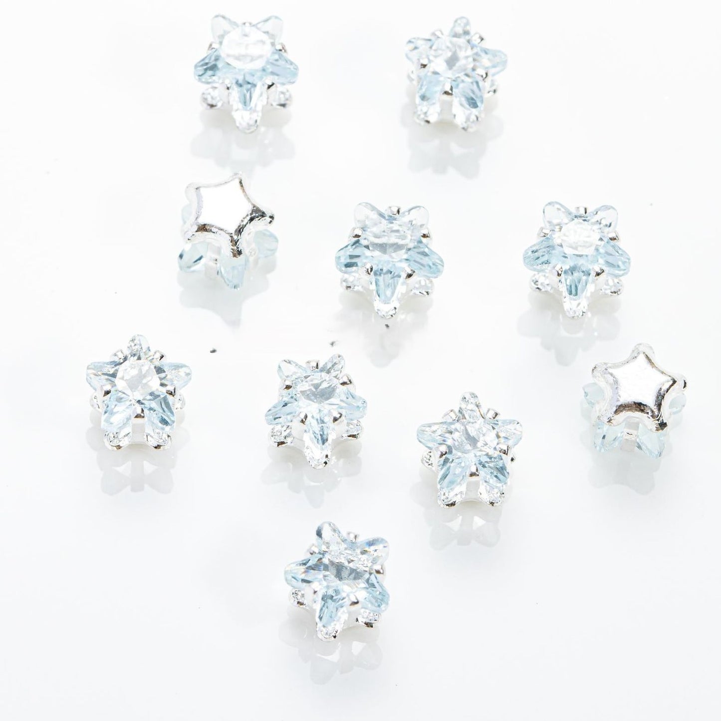 4mm Star Prong-Set CZ