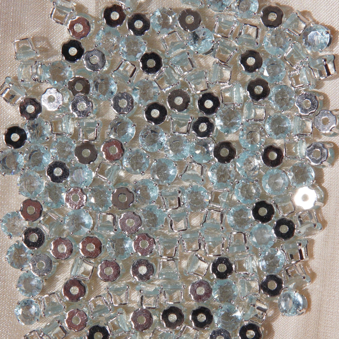 (100pcs) 3mm 4-prong Round Prong-set Zircons
