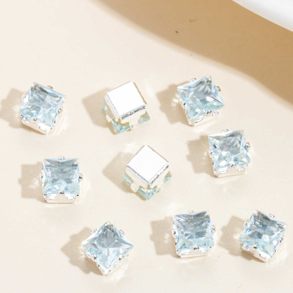 (100pcs)5x5MM Square Prong-Set CZ