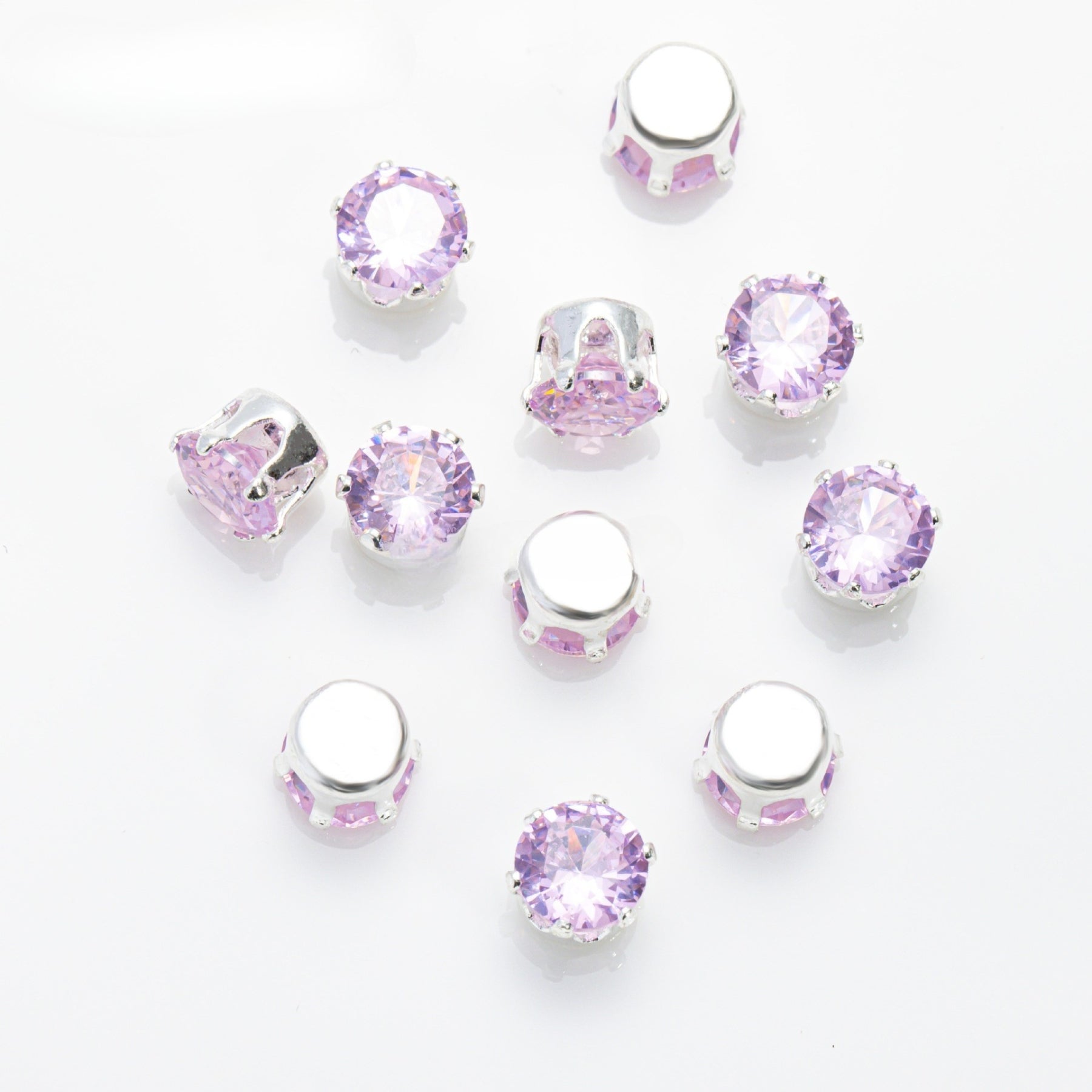 (100pcs)4MM Round Prong-Set CZ