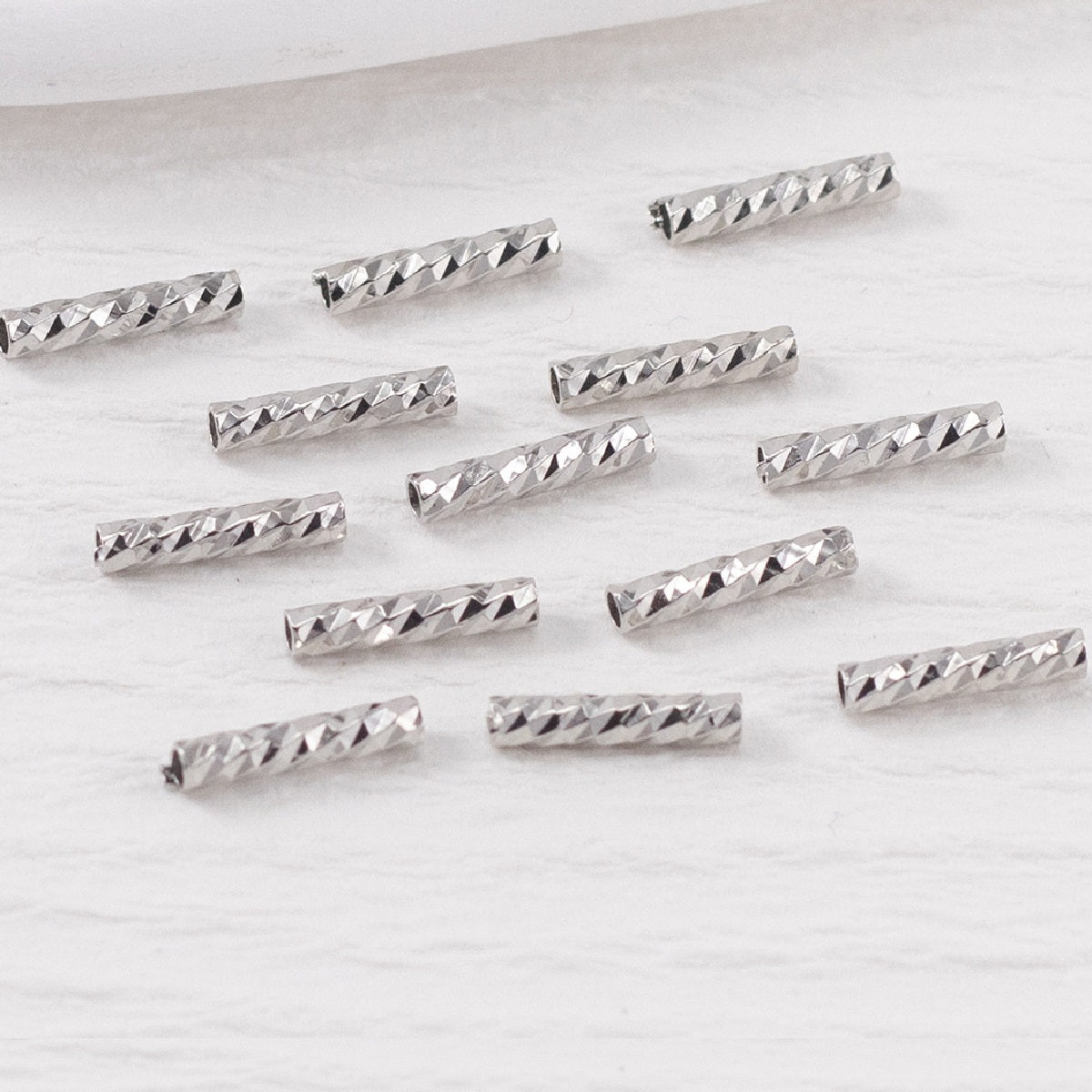 100pcs Straight Textured Tube Bar Beads