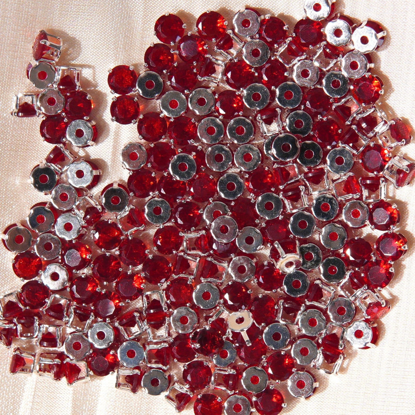 (100pcs) 3mm 4-prong Round Prong-set Zircons