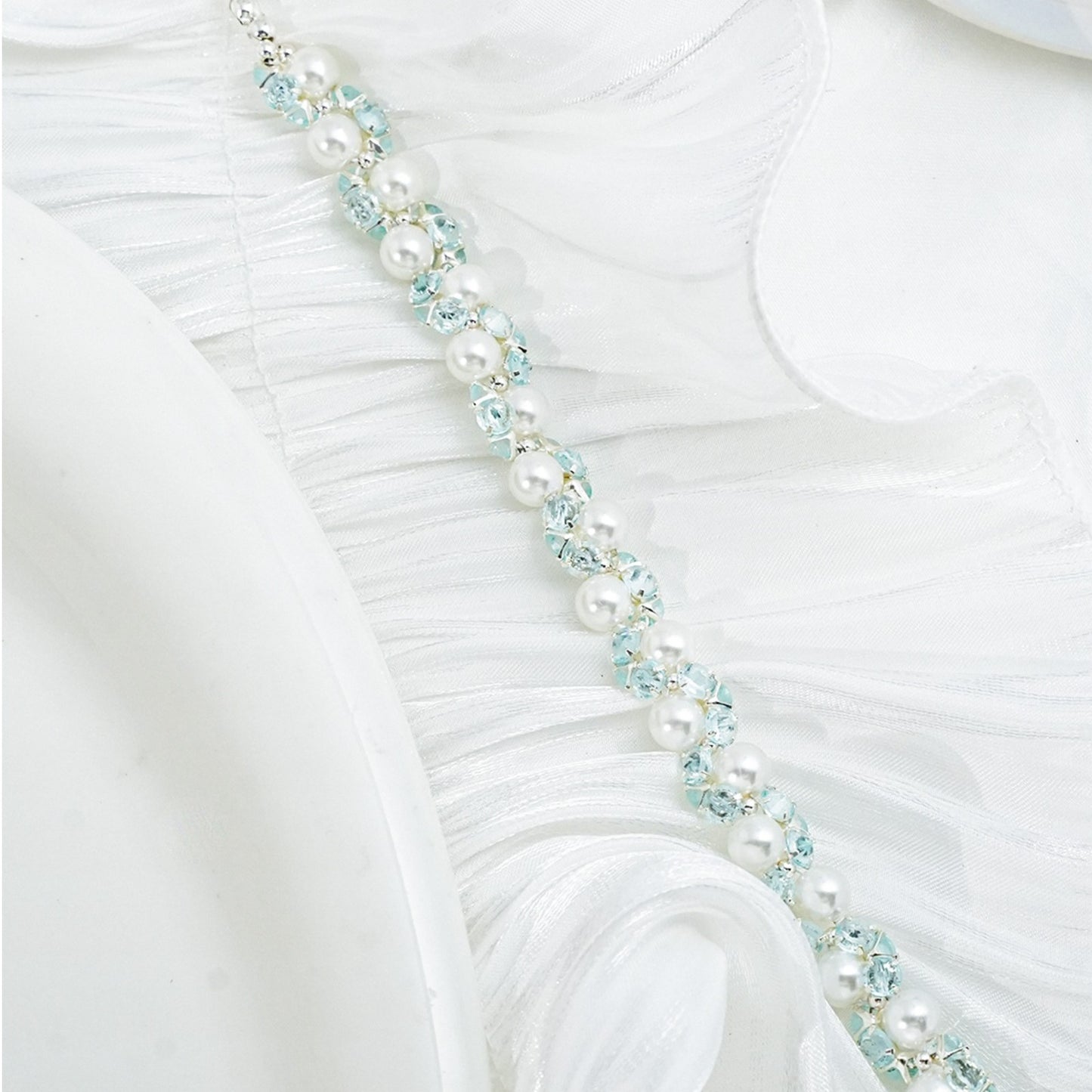 5mm Round Reverse Prong-Set CZ