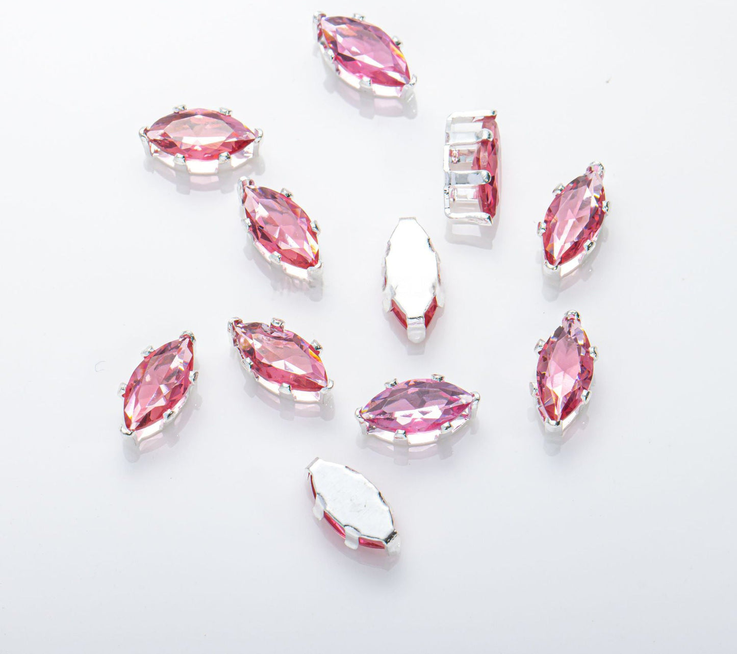 4x8mm 6-prong Marquise Zircon Beads