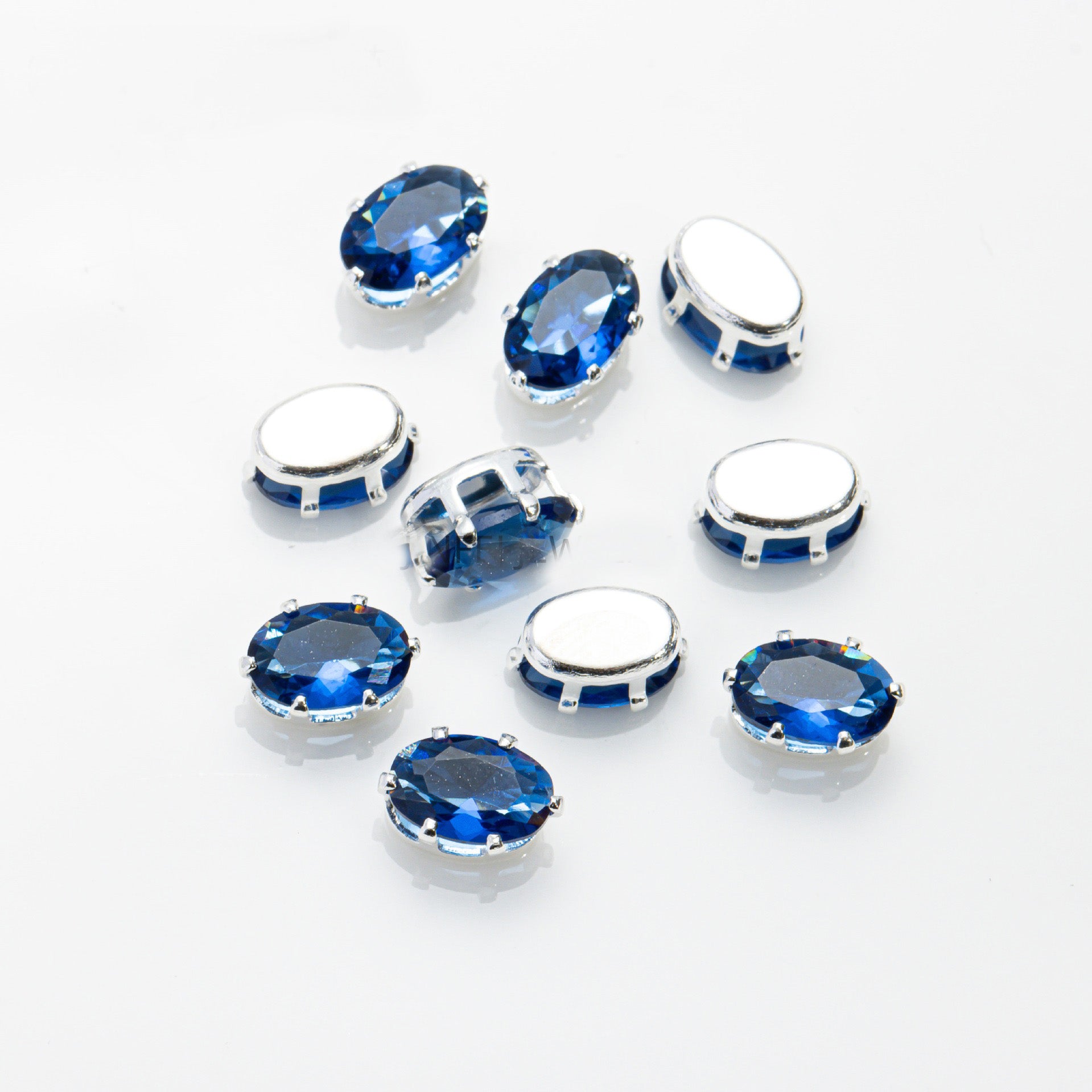 (100pcs)4x6mm Oval Prong-Set CZ