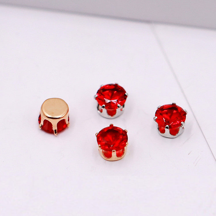 (50pcs)6MM Round Prong-Set CZ