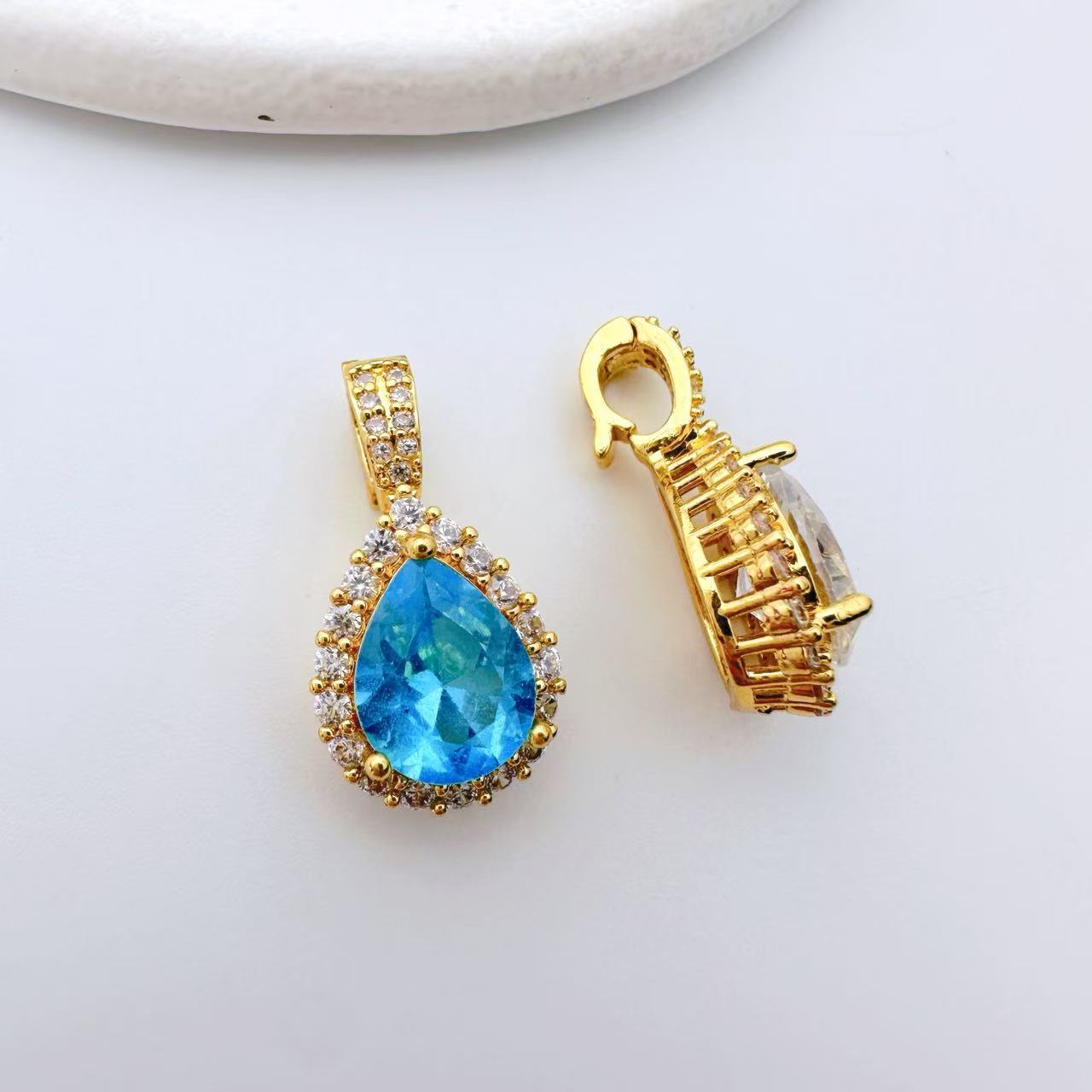 Teardrop Pendent Connection Closure/Clasp