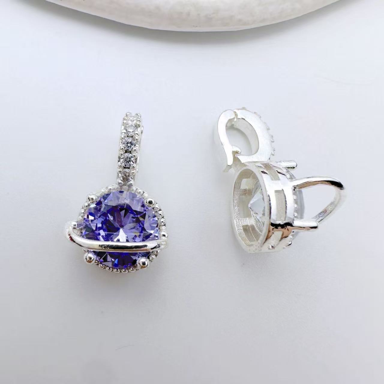 Big Zircon Connection Closure/Clasp