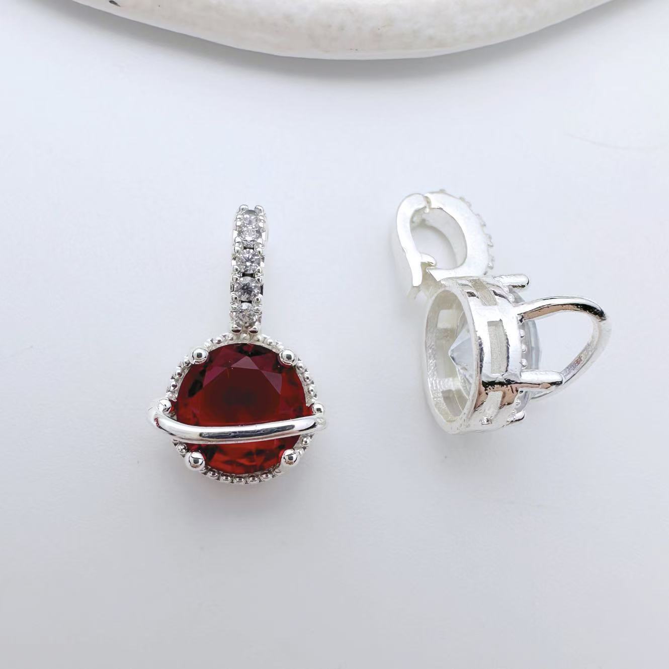 Big Zircon Connection Closure/Clasp