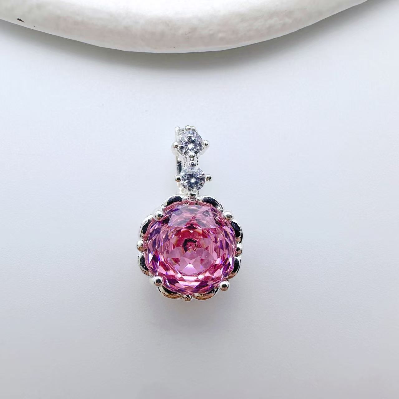 Rose Cut Zircon Connection Closure/Clasp