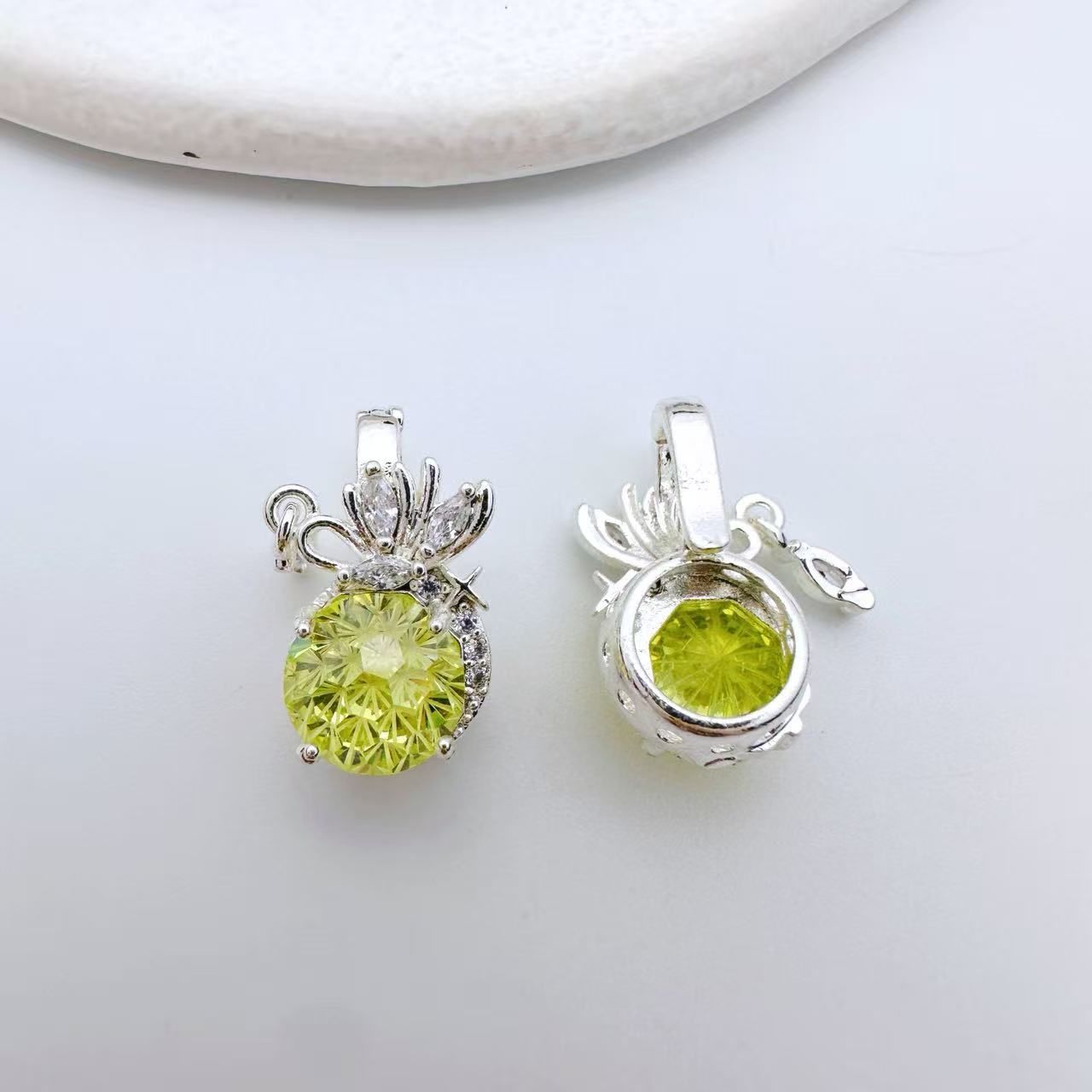 Floral Pendent Connection Closure/Clasp