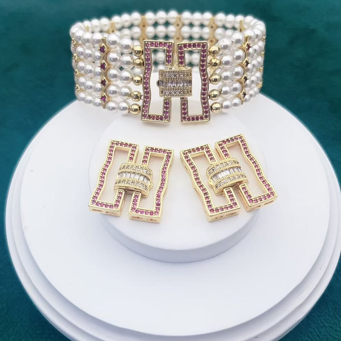 5-Row Gold Plated Clasp for Multi-Strand Jewelry