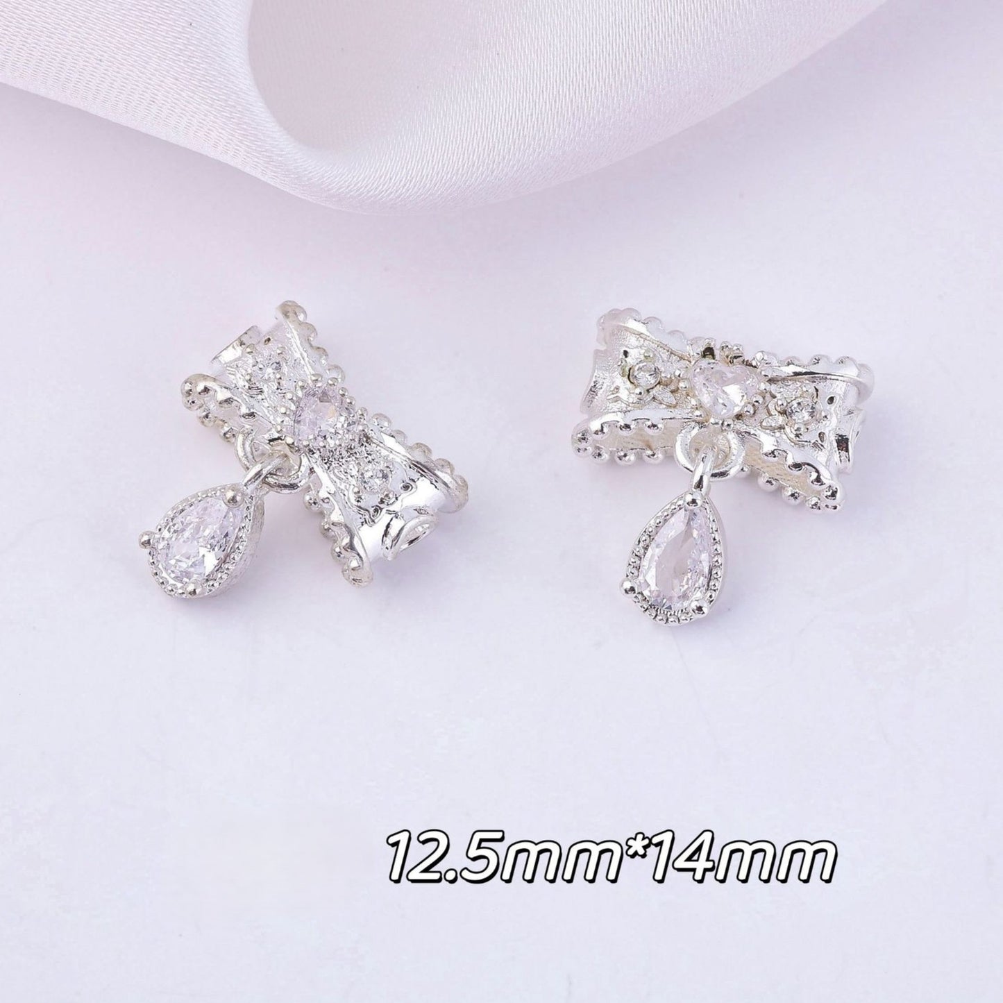(5pcs)Micro-Set Cubic Zirconia Bowknot Pendants