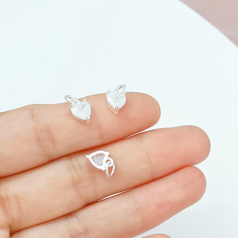 10pcs Micro-Paved CZ Crushed Ice Heart Pendant