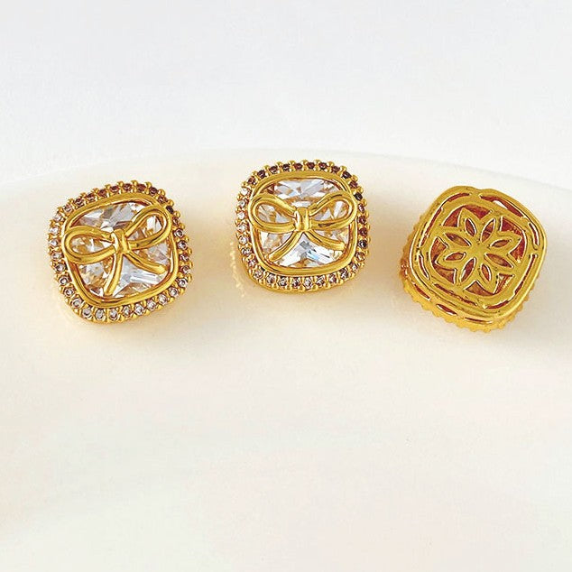 Multi-hole Cube Sugar Bow Spacer Bead