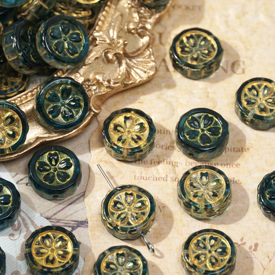 (50pcs)15mm Gold-Painted Resin Mooncake Crystal Beads