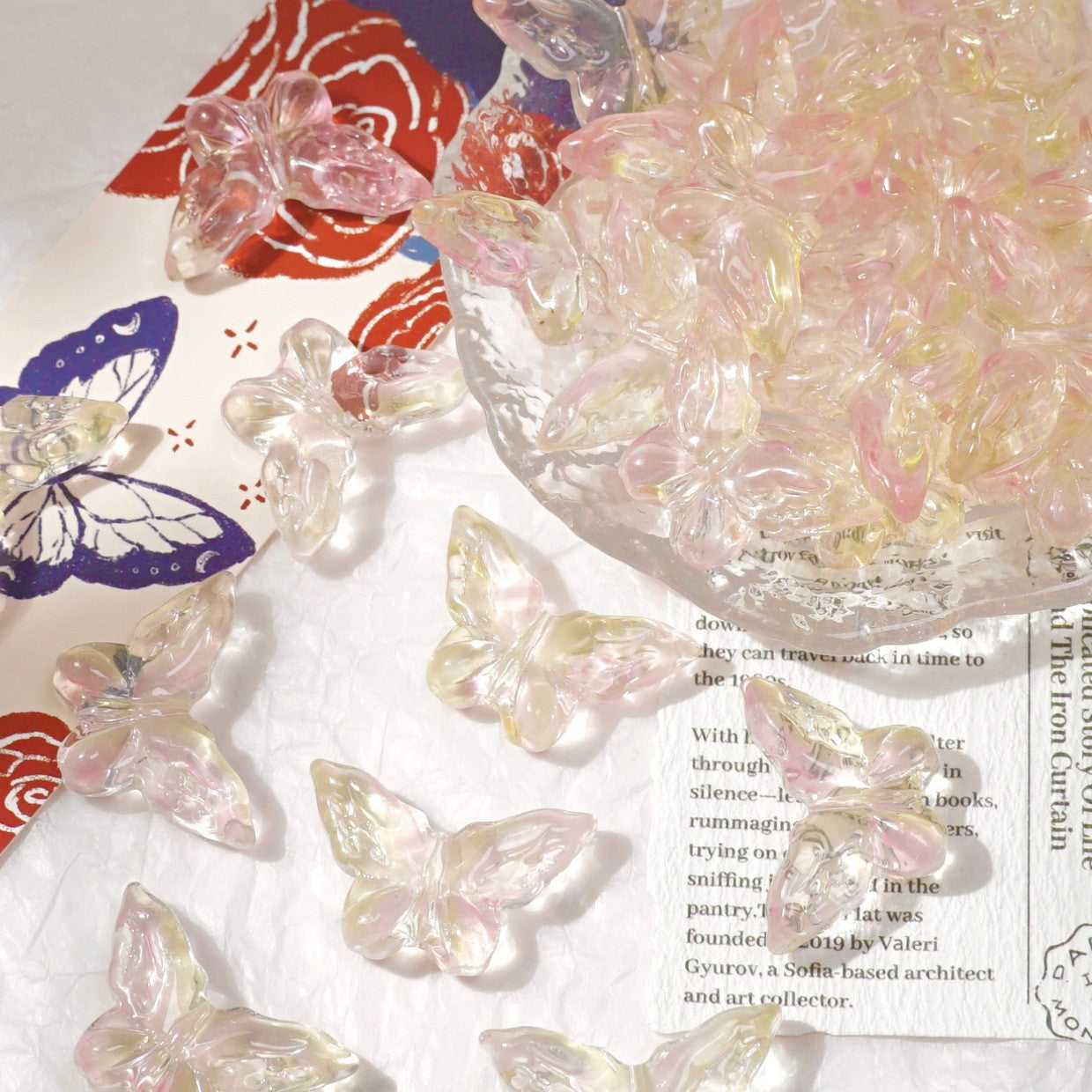 (50pcs)20x30mm Carved Glass Butterfly