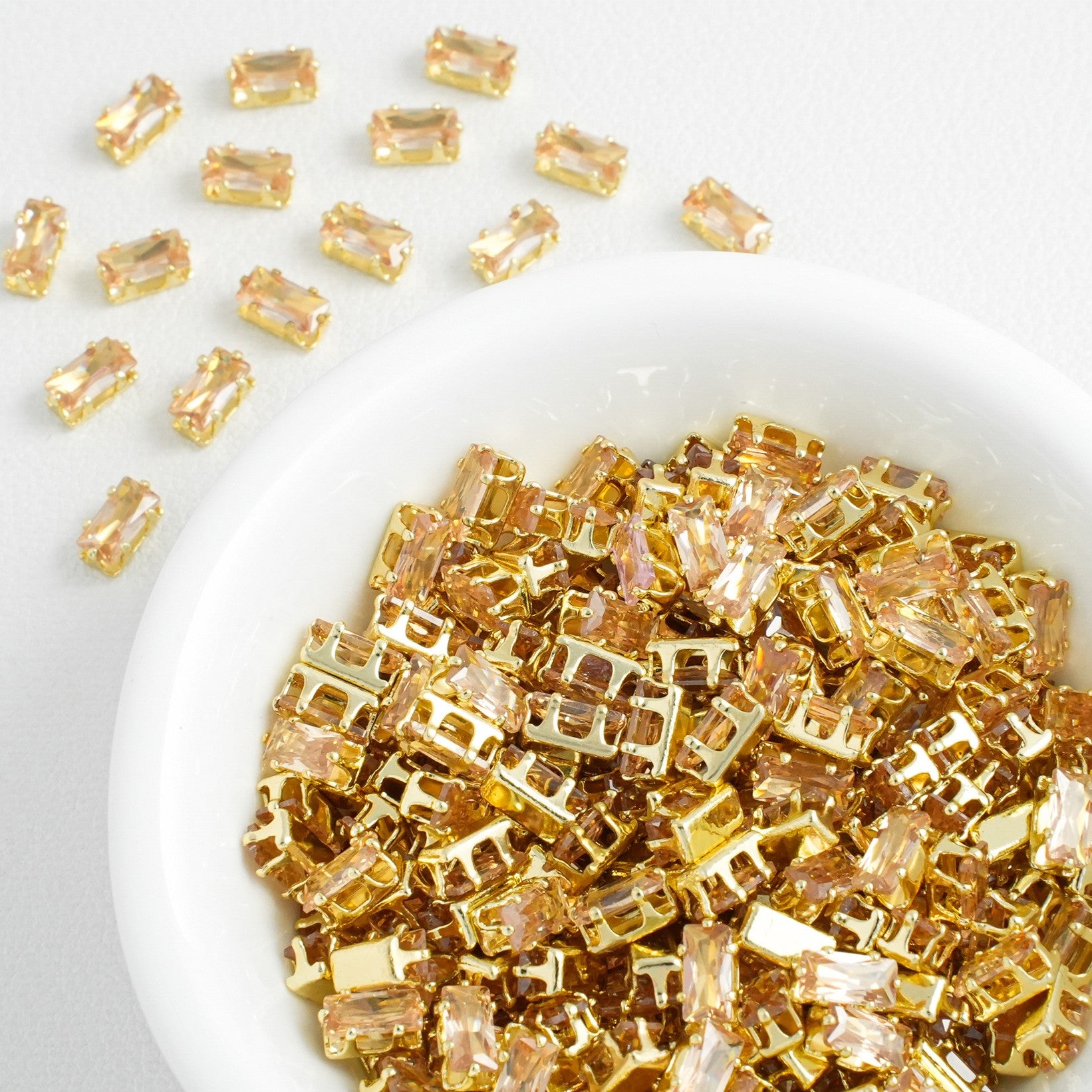 (30pcs)3x6mm Rectangle Gold Base Prong-set CZs